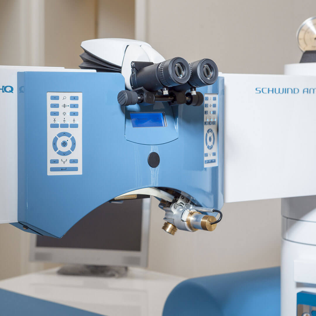 Schwind Laser im Augenlaserzentrum Wien, Dr. Atamniy