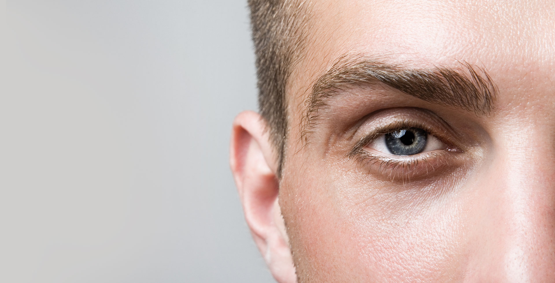 Trans-PRK - berührungslose Augenlaser Methode bei Augenlasern Wien, Dr. Atamniy